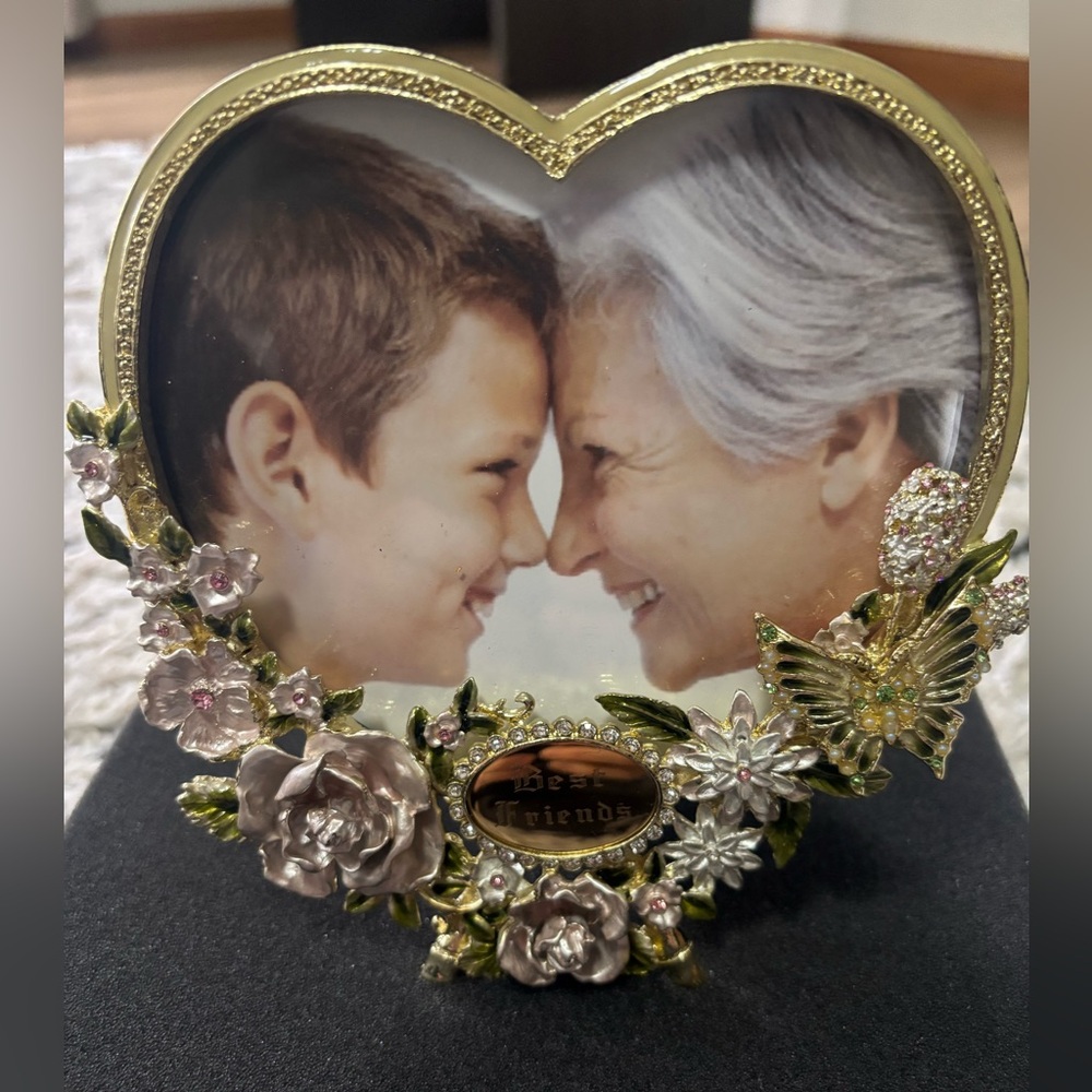 Things Remembered Gold Heart Picture Frame “Best Friends”